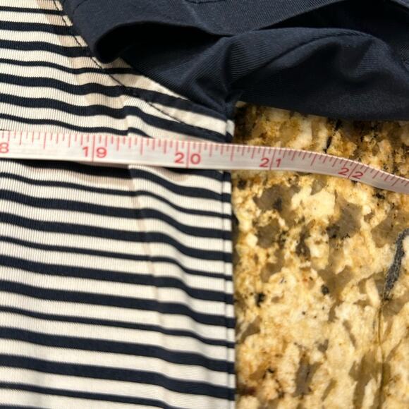 Southern Tide Men’s Medium Polo Style Short Sleeve Shirt in Blue and Yellow - Picture 6 of 7